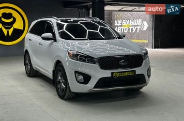 Внедорожник / Кроссовер Kia Sorento 2017 в Черновцах