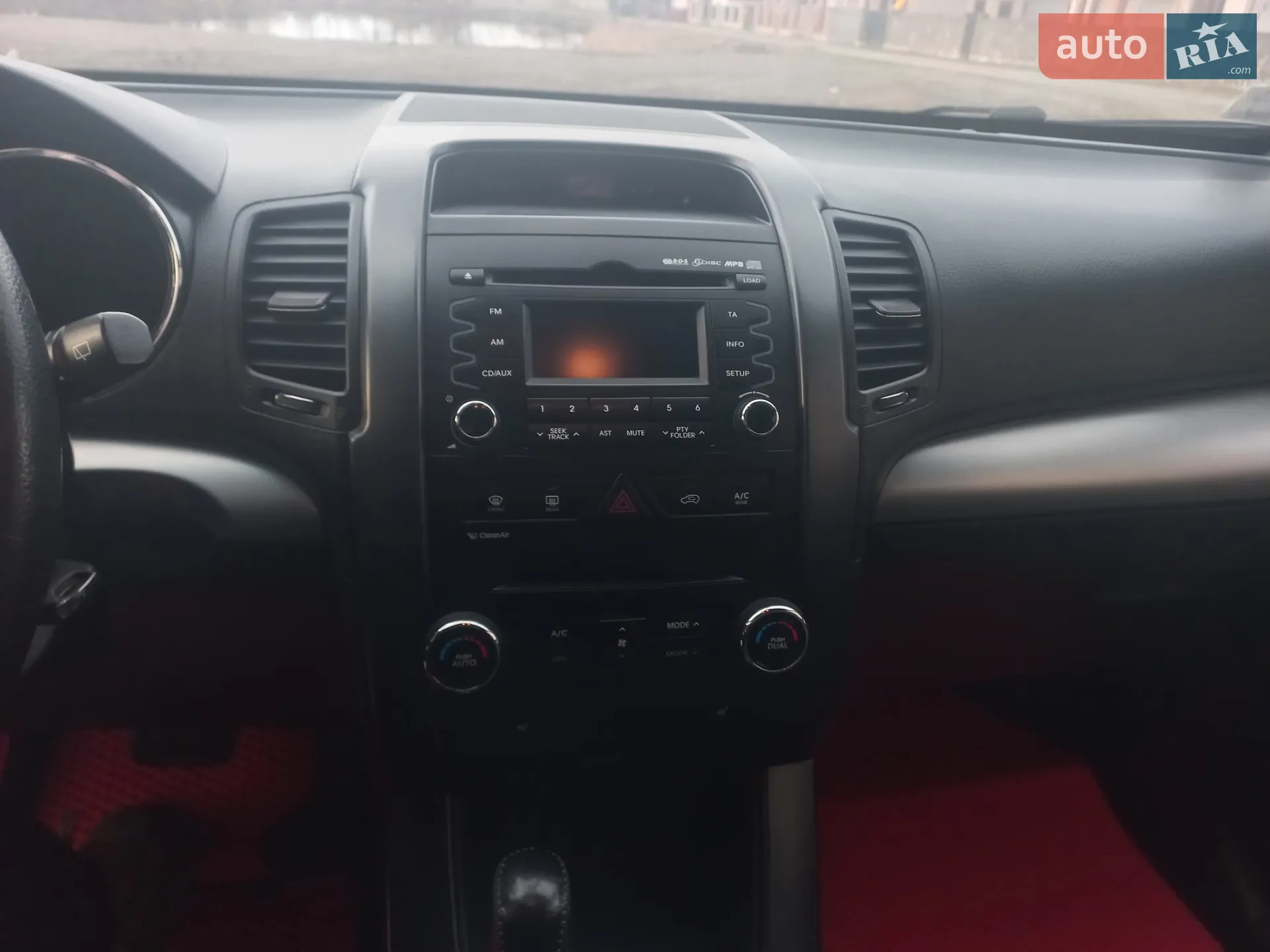 2010 Kia Sorento - мініатюра 29