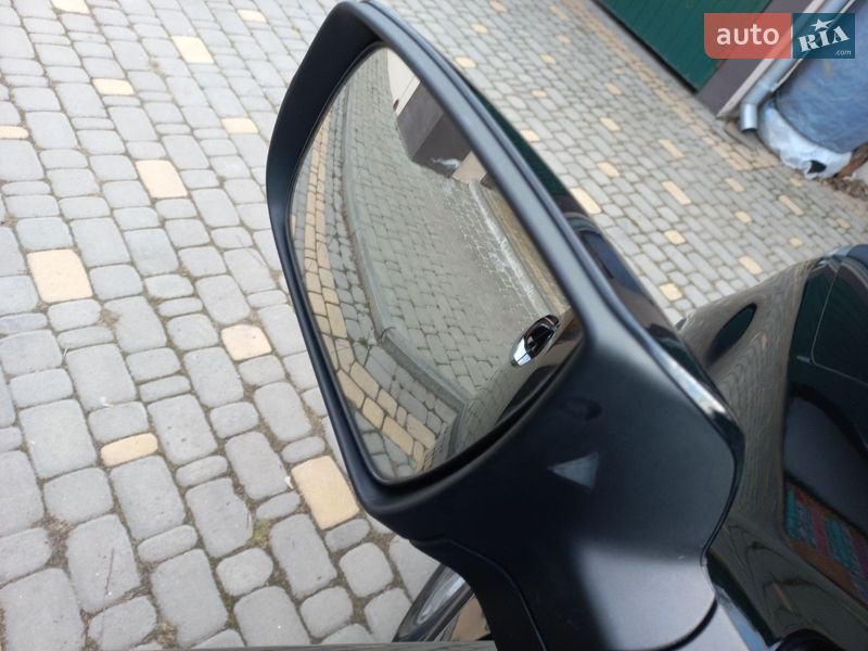 Позашляховик / Кросовер Kia Sorento 2014 в Макарові