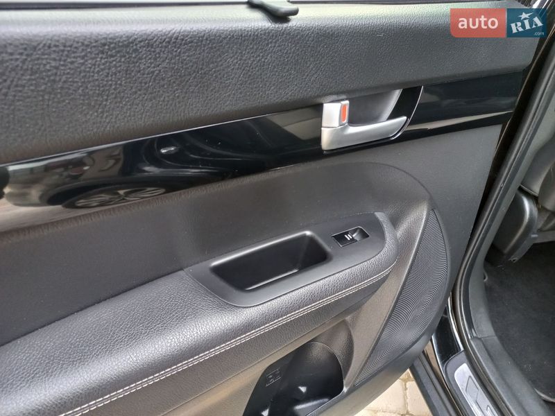 Позашляховик / Кросовер Kia Sorento 2014 в Макарові