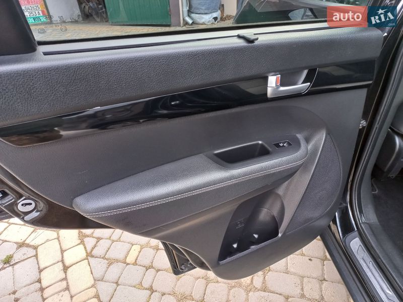 Позашляховик / Кросовер Kia Sorento 2014 в Макарові