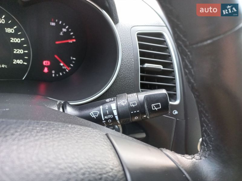 Позашляховик / Кросовер Kia Sorento 2014 в Макарові