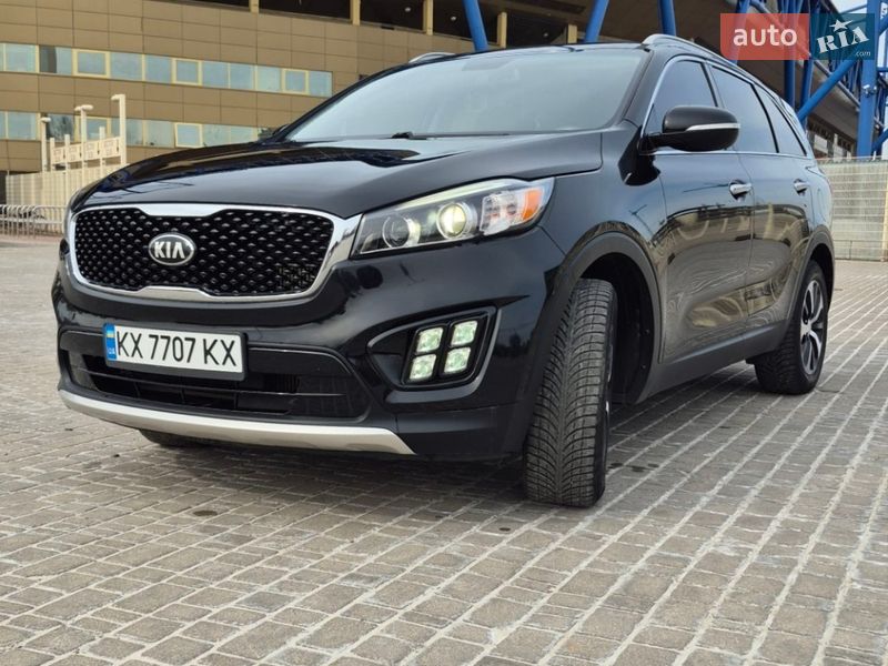Внедорожник / Кроссовер Kia Sorento 2016 в Харькове