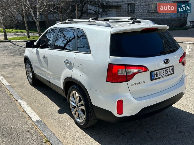 Позашляховик / Кросовер Kia Sorento 2013 в Одесі