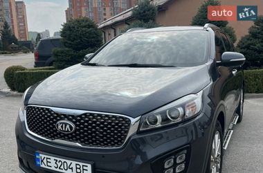 Внедорожник / Кроссовер Kia Sorento 2016 в Днепре