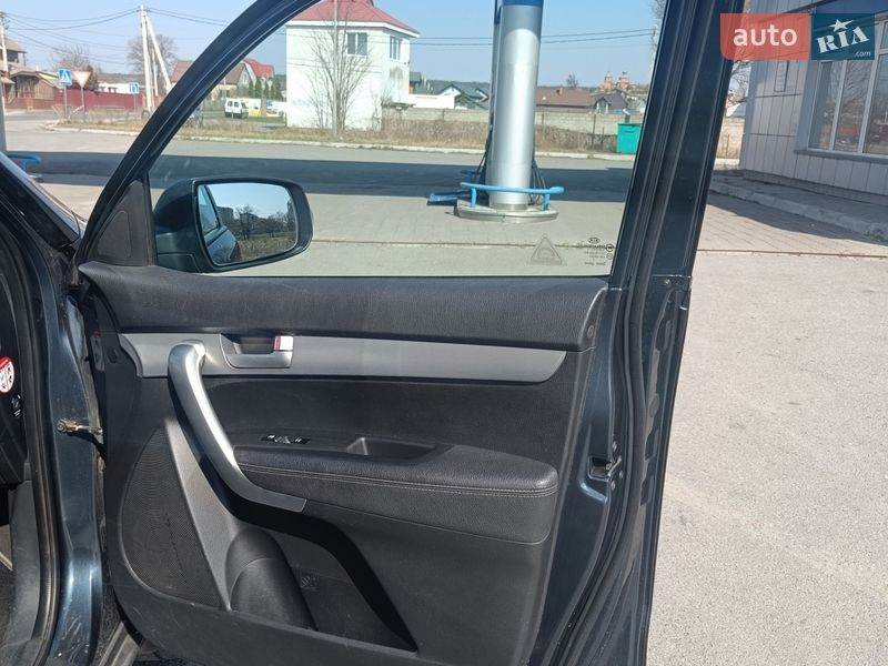 Внедорожник / Кроссовер Kia Sorento 2009 в Нетешине