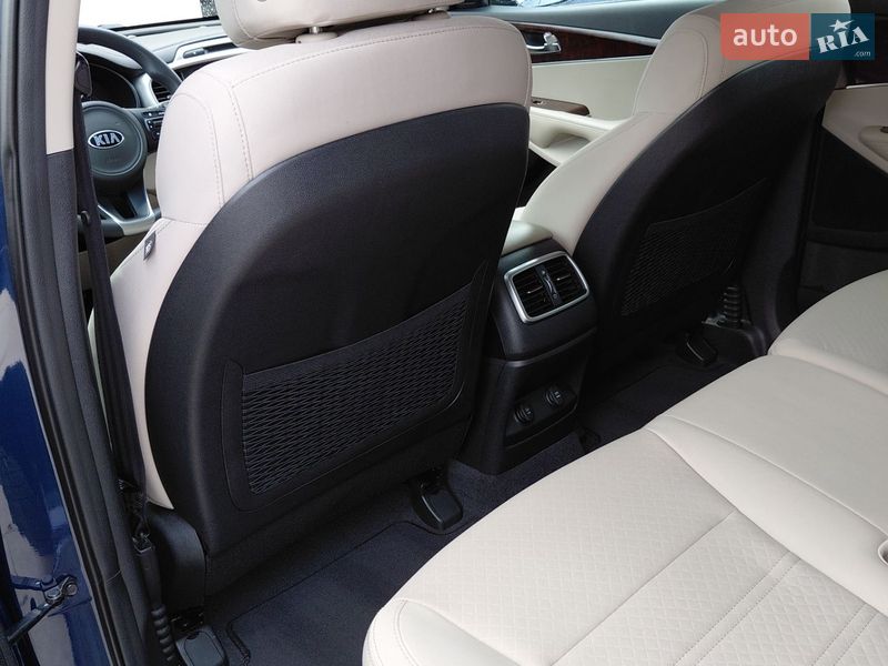 Внедорожник / Кроссовер Kia Sorento 2016 в Ивано-Франковске фото 15 Внедорожник / Кроссовер Kia Sorento 2016 в Ивано-Франковске