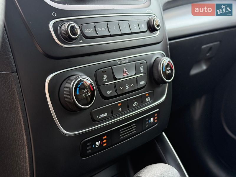 Внедорожник / Кроссовер Kia Sorento 2013 в Бродах фото 34 Внедорожник / Кроссовер Kia Sorento 2013 в Бродах