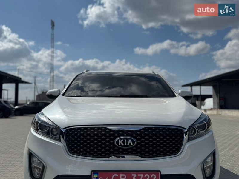 Внедорожник / Кроссовер Kia Sorento 2015 в Житомире фото 4 Внедорожник / Кроссовер Kia Sorento 2015 в Житомире