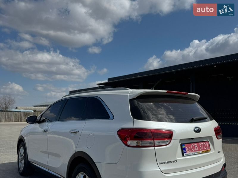 Внедорожник / Кроссовер Kia Sorento 2015 в Житомире фото 6 Внедорожник / Кроссовер Kia Sorento 2015 в Житомире