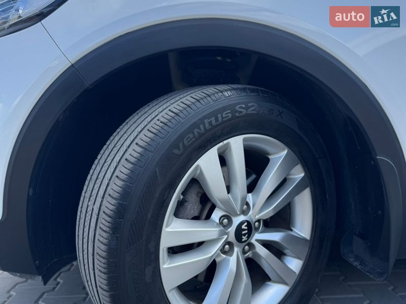 Внедорожник / Кроссовер Kia Sorento 2015 в Житомире фото 53 Внедорожник / Кроссовер Kia Sorento 2015 в Житомире