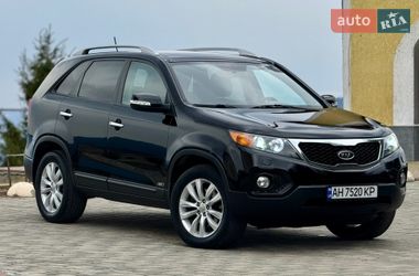 Позашляховик / Кросовер Kia Sorento 2012 в Міжгір'ї