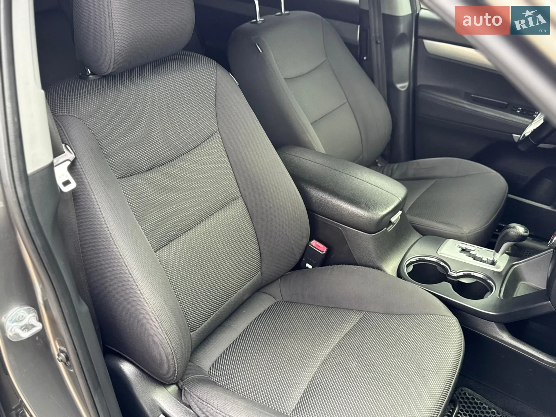 2011 Kia Sorento - мініатюра 36