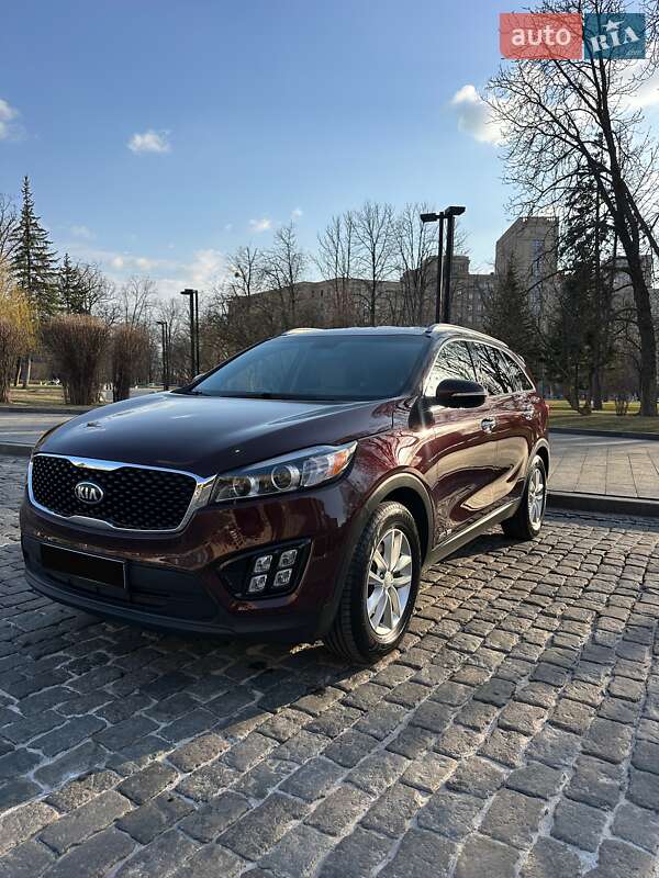 Позашляховик / Кросовер Kia Sorento 2017 в Києві