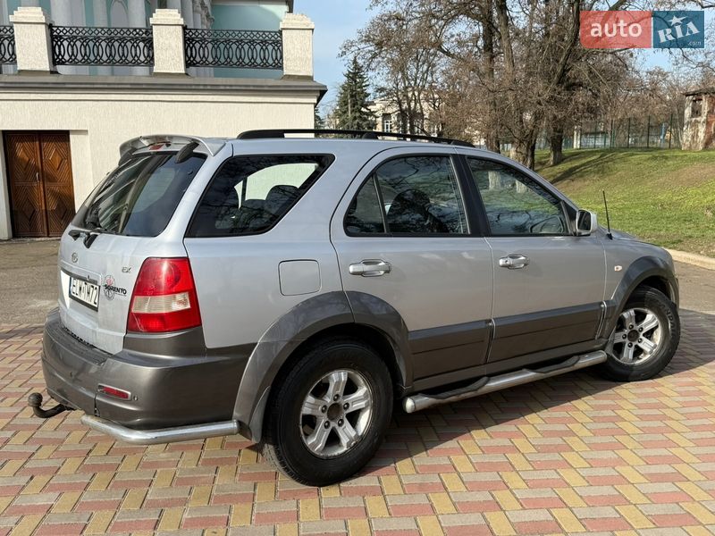 Внедорожник / Кроссовер Kia Sorento 2004 в Краматорске