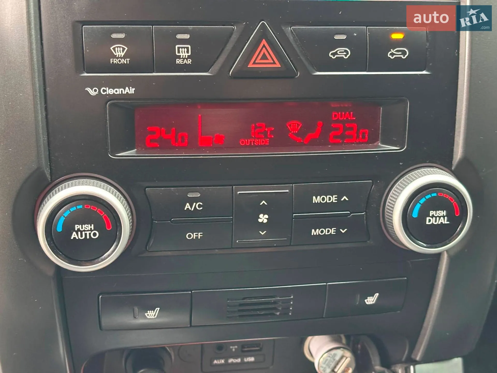 2010 Kia Sorento - мініатюра 29