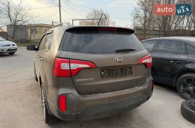Внедорожник / Кроссовер Kia Sorento 2013 в Днепре