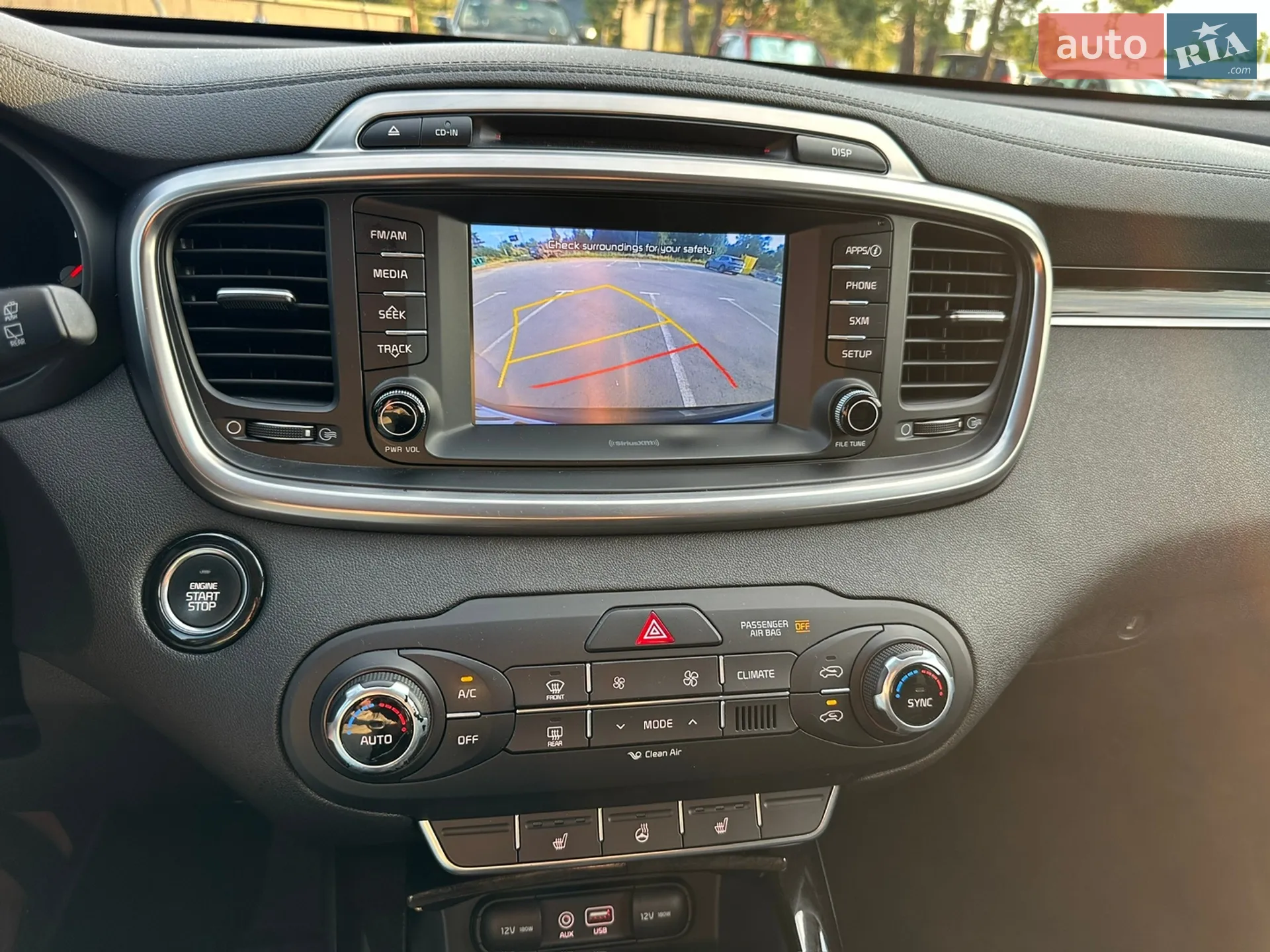 2017 Kia Sorento - мініатюра 28