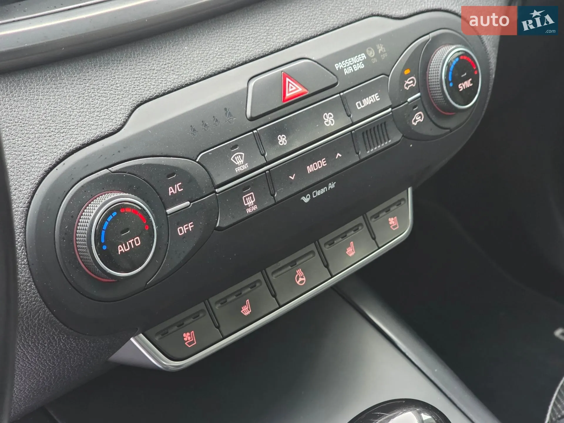 2017 Kia Sorento - мініатюра 90