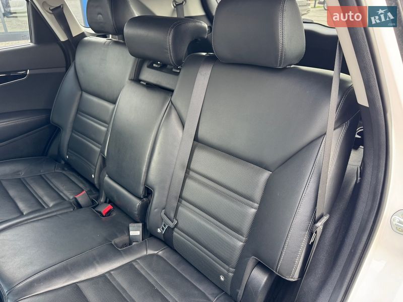 Позашляховик / Кросовер Kia Sorento 2016 в Рівному
