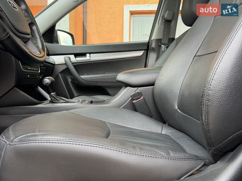 Позашляховик / Кросовер Kia Sorento 2014 в Самборі