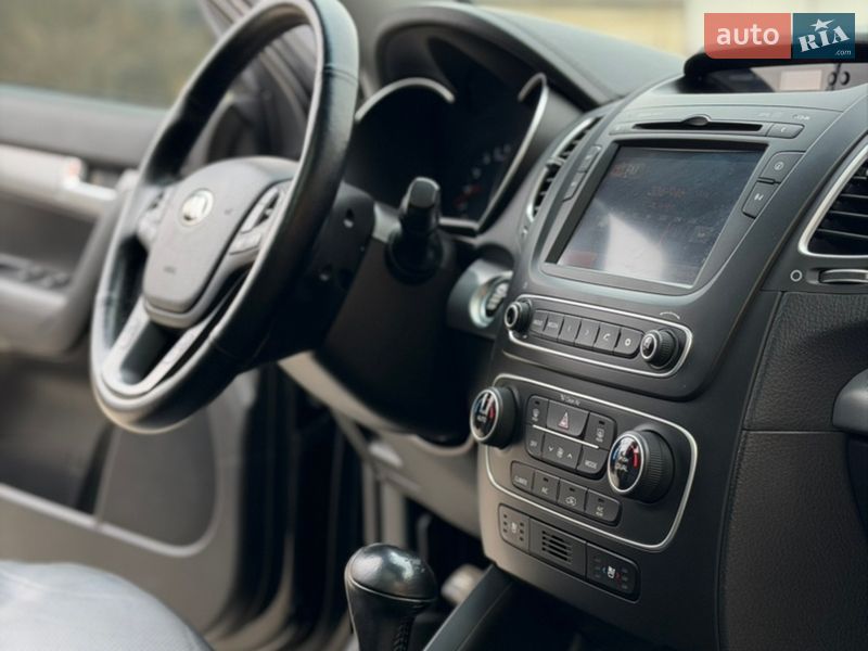 Позашляховик / Кросовер Kia Sorento 2014 в Самборі