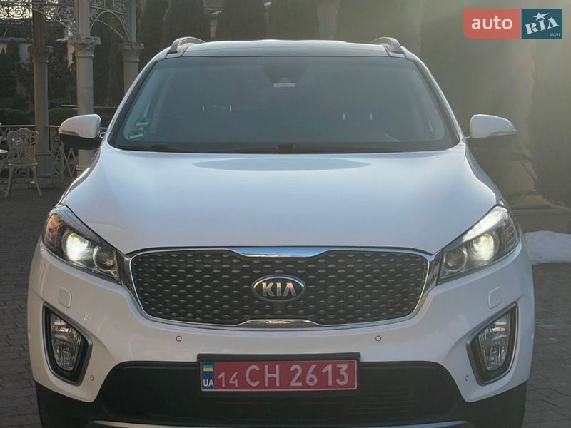 Позашляховик / Кросовер Kia Sorento 2015 в Стрию
