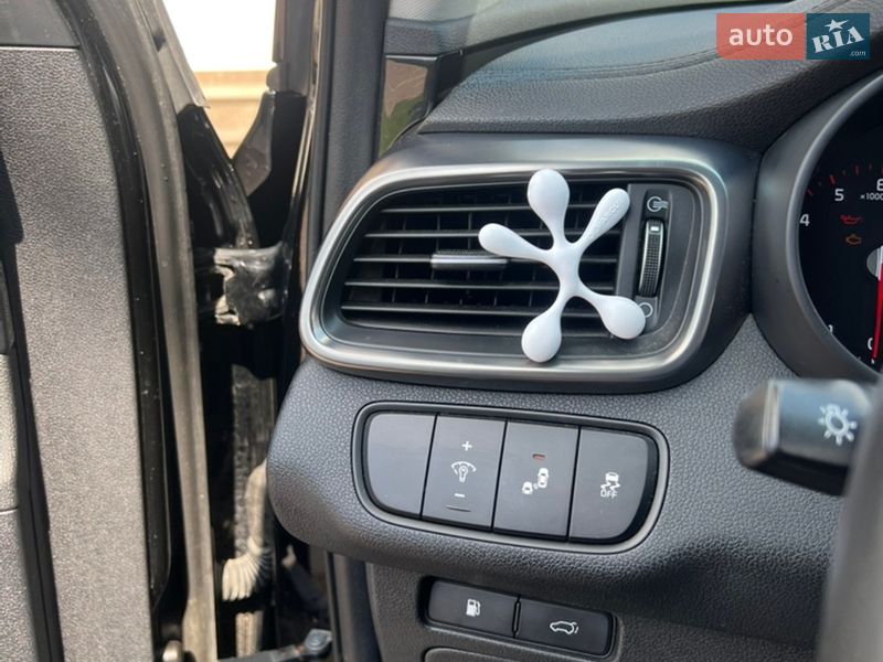 Позашляховик / Кросовер Kia Sorento 2017 в Тернополі