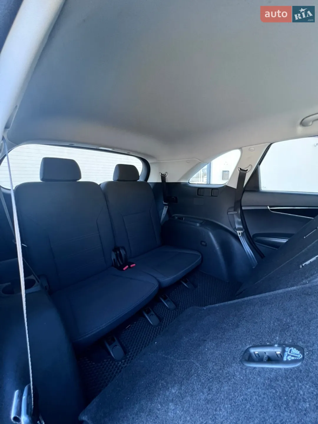 2018 Kia Sorento - мініатюра 8