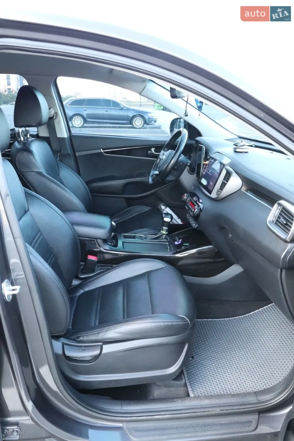 2019 Kia Sorento - мініатюра 48