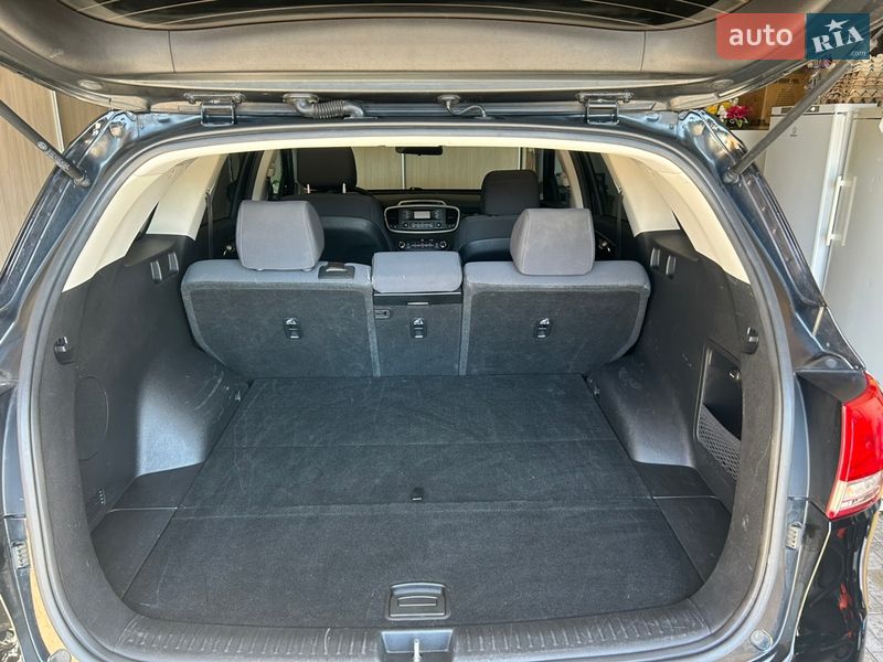 Позашляховик / Кросовер Kia Sorento 2016 в Володимирі