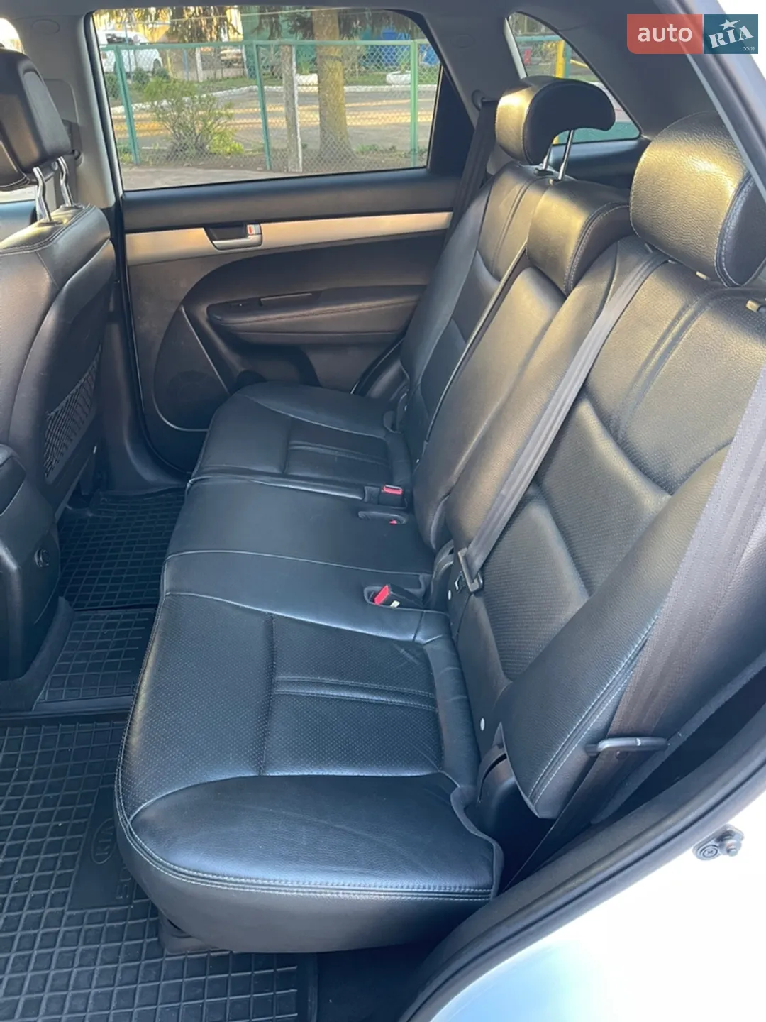 2010 Kia Sorento - мініатюра 11
