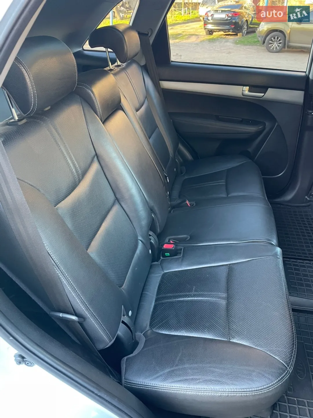 2010 Kia Sorento - мініатюра 14