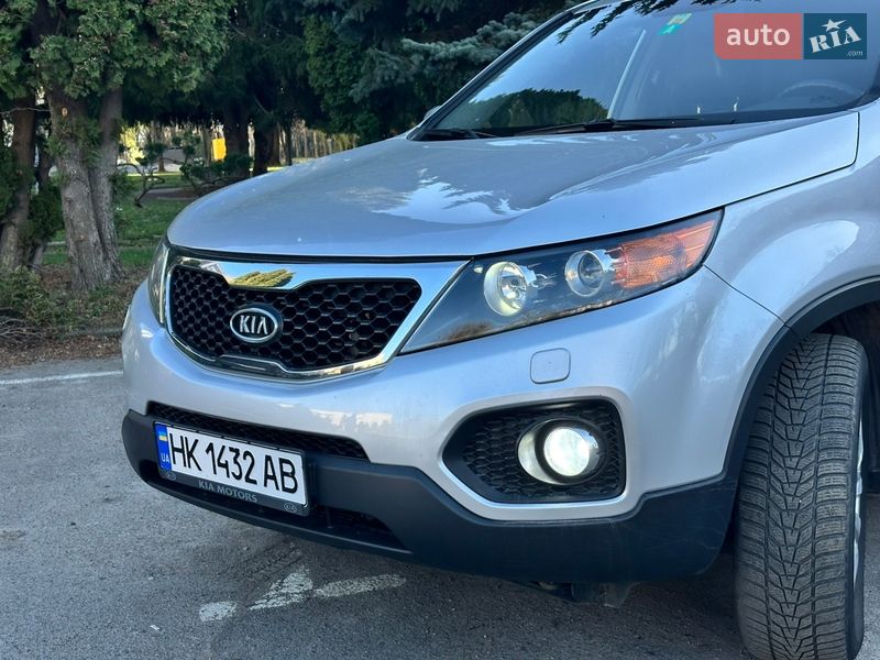 Позашляховик / Кросовер Kia Sorento 2010 в Рівному