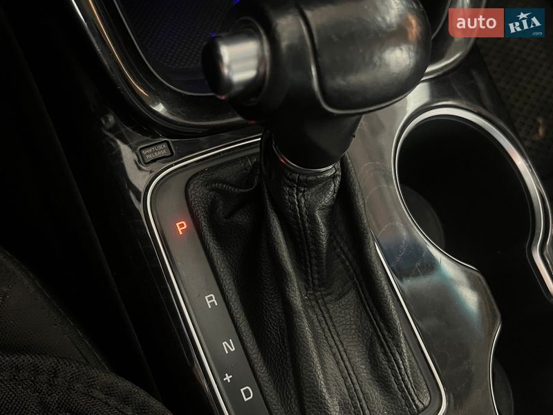 Позашляховик / Кросовер Kia Sorento 2013 в Одесі