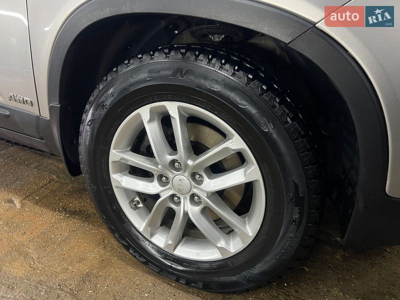 Позашляховик / Кросовер Kia Sorento 2013 в Одесі