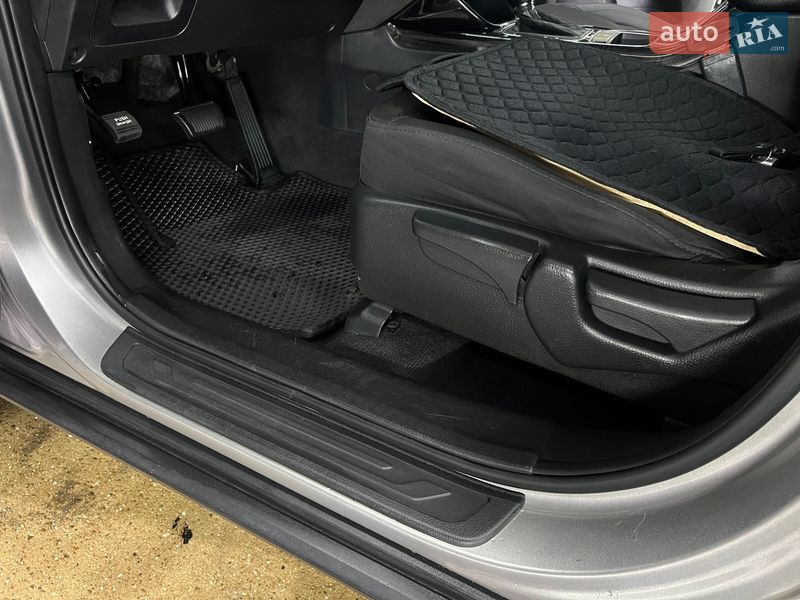 Позашляховик / Кросовер Kia Sorento 2013 в Одесі