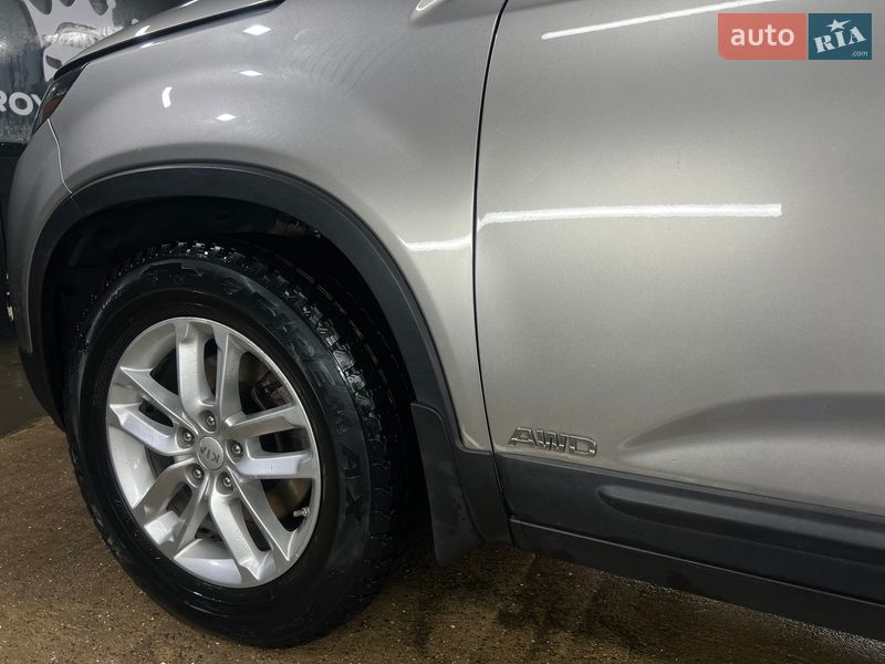 Позашляховик / Кросовер Kia Sorento 2013 в Одесі