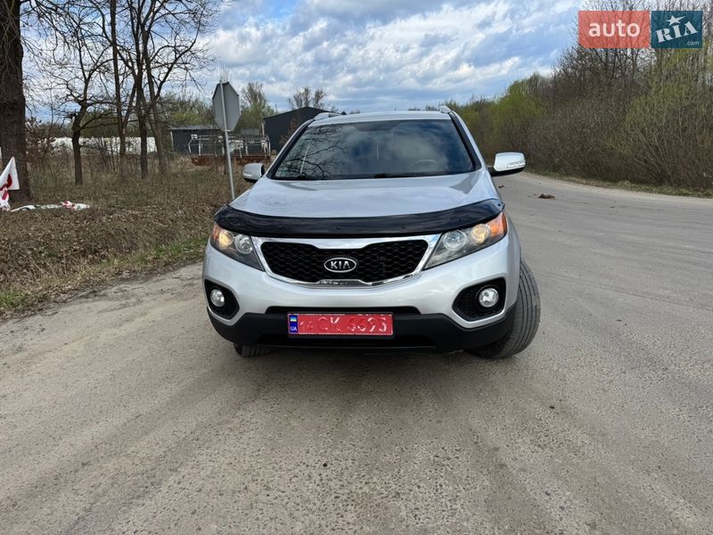 Внедорожник / Кроссовер Kia Sorento 2010 в Богородчанах