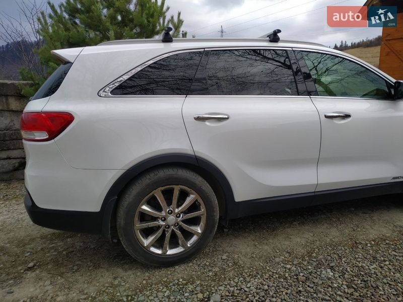 Позашляховик / Кросовер Kia Sorento 2016 в Сколе