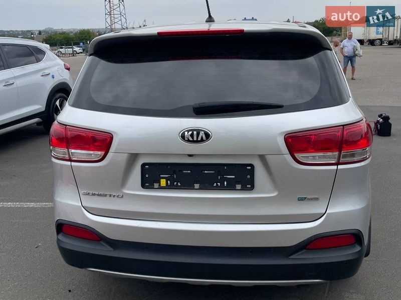 Позашляховик / Кросовер Kia Sorento 2014 в Києві