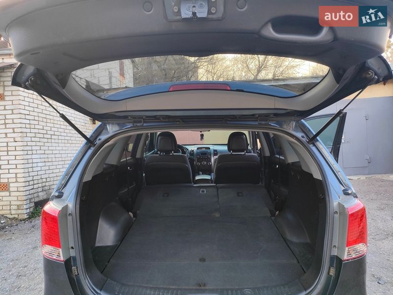Позашляховик / Кросовер Kia Sorento 2010 в Сумах