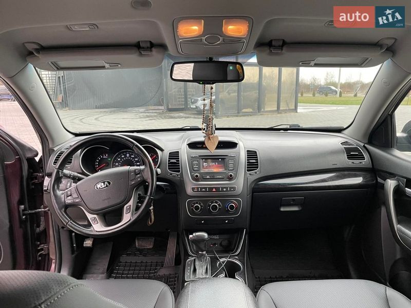 Позашляховик / Кросовер Kia Sorento 2013 в Калуші