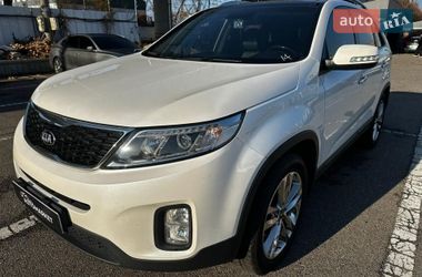 Позашляховик / Кросовер Kia Sorento 2014 в Івано-Франківську