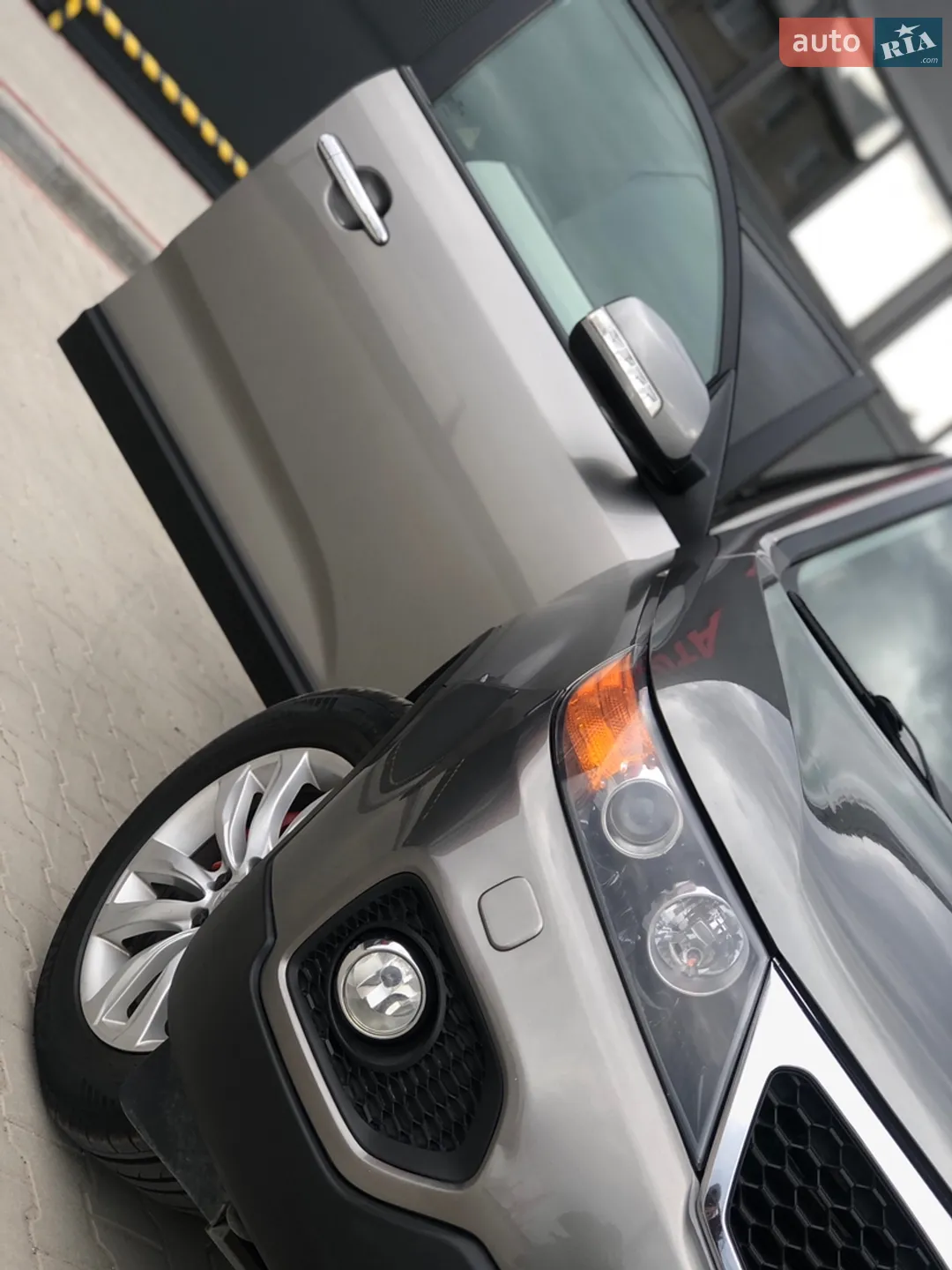 2010 Kia Sorento - мініатюра 4