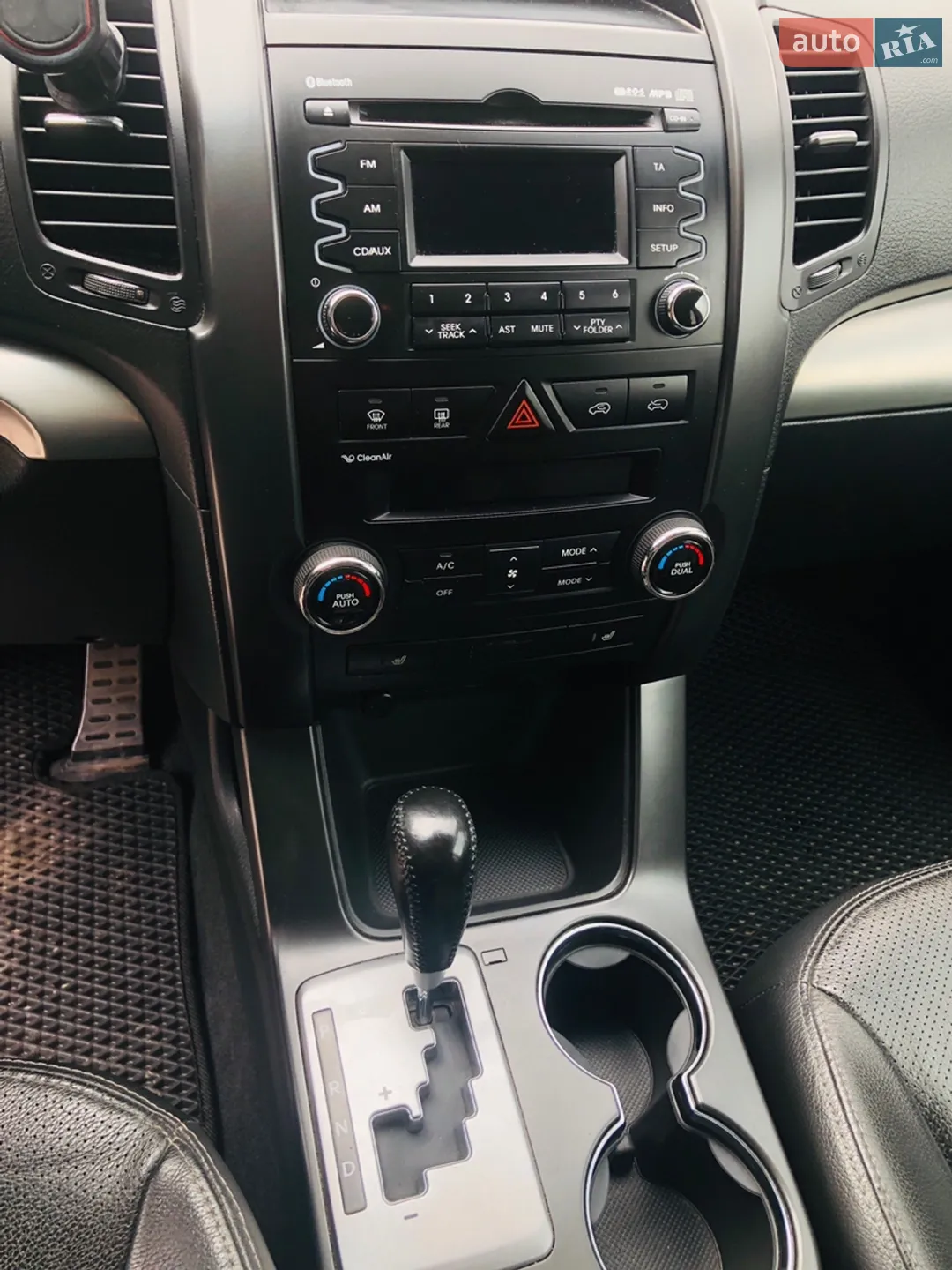 2010 Kia Sorento - мініатюра 27