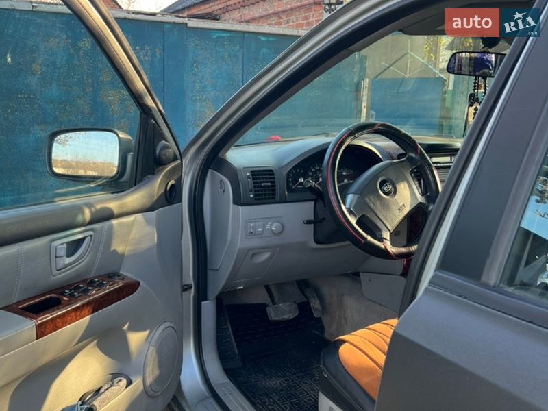 Внедорожник / Кроссовер Kia Sorento 2003 в Славянске фото 3 Внедорожник / Кроссовер Kia Sorento 2003 в Славянске