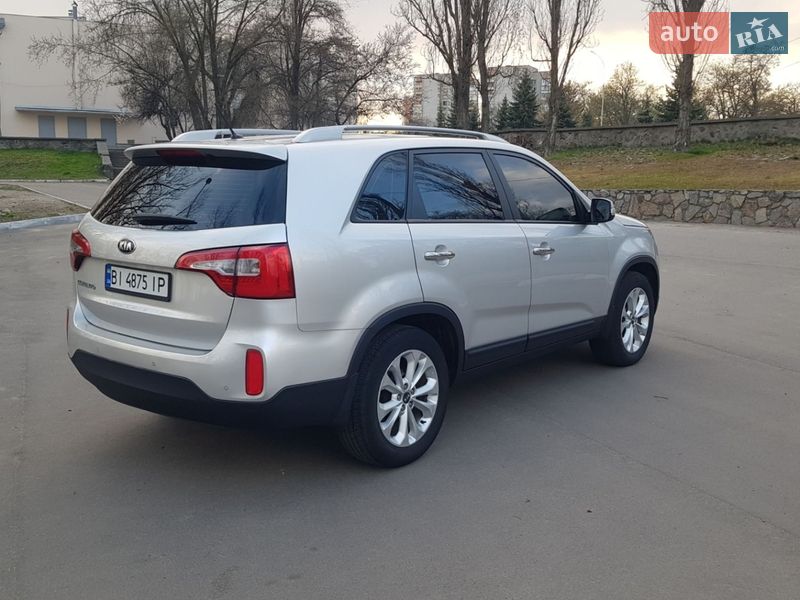 Позашляховик / Кросовер Kia Sorento 2013 в Кременчуці фото 3 Позашляховик / Кросовер Kia Sorento 2013 в Кременчуці