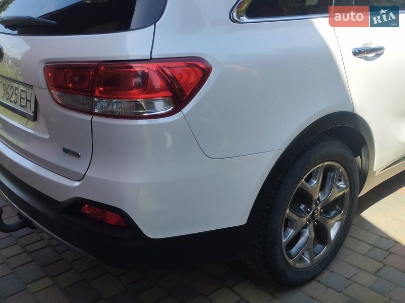 Позашляховик / Кросовер Kia Sorento 2016 в Калуші