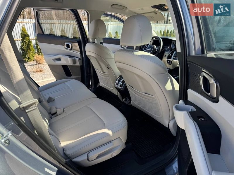 Внедорожник / Кроссовер Kia Sorento 2022 в Луцке